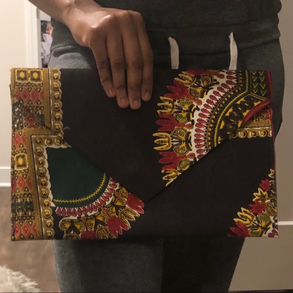 Handmade Ankara Clutch - Picture 3 of 5